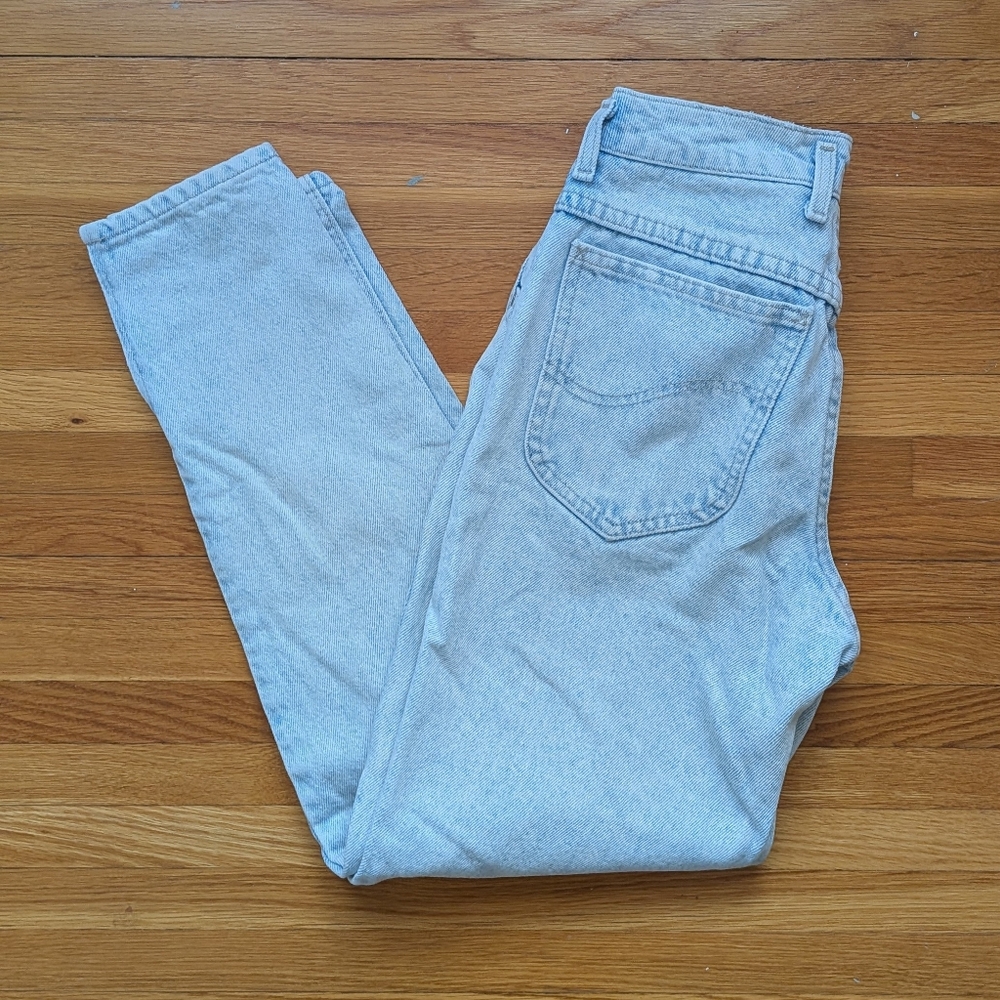 Lee vintage 90s Riders light wash 100% cotton jeans, size 9 MED